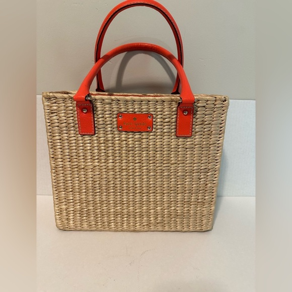 Kate Spade New York Wicker Bucket Bag | Straw Bag | Straw Bucket Bag | Tote Bag - Picture 3 of 16